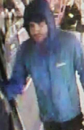 Serious assault Glassford Street CCTV appeal of man in blue jacket and black trousers - 1 October, 2023