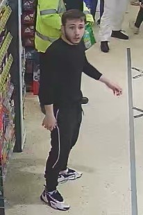 Appeal after assault and robbery at Sannox Gardens