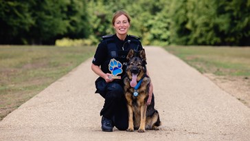 Retired police dog wins national award for saving lives in central Scotland